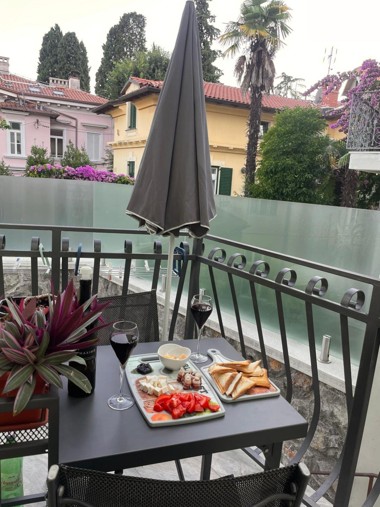 Apartment Andreja, Opatija City Center Kültér fotó