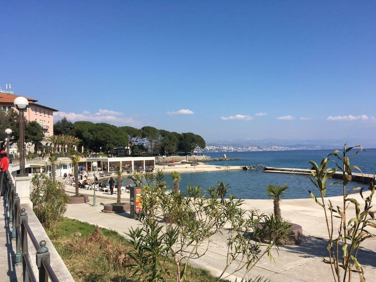 Apartment Andreja, Opatija City Center Kültér fotó